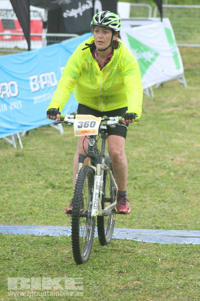 B-Pro MTB de la Mujer 2016, llegada