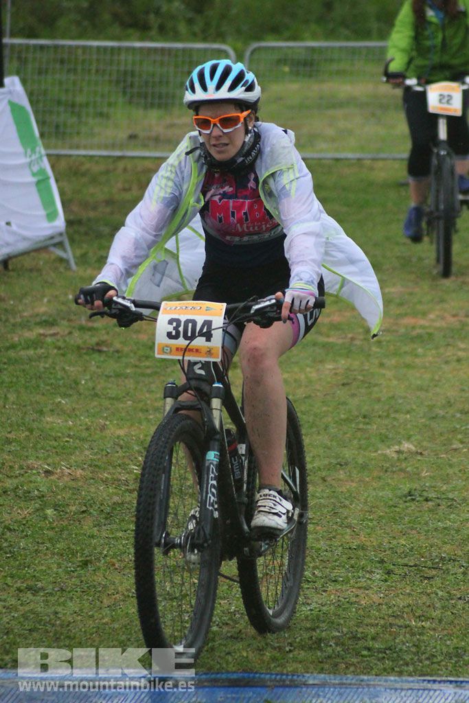 B-Pro MTB de la Mujer 2016, llegada