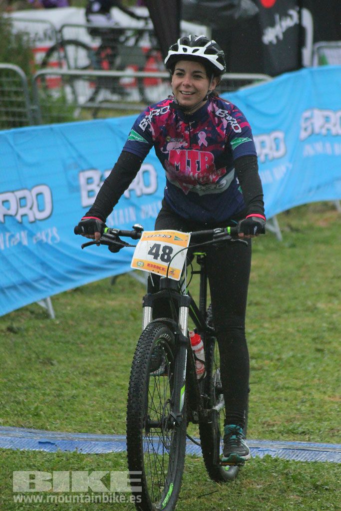 B-Pro MTB de la Mujer 2016, llegada