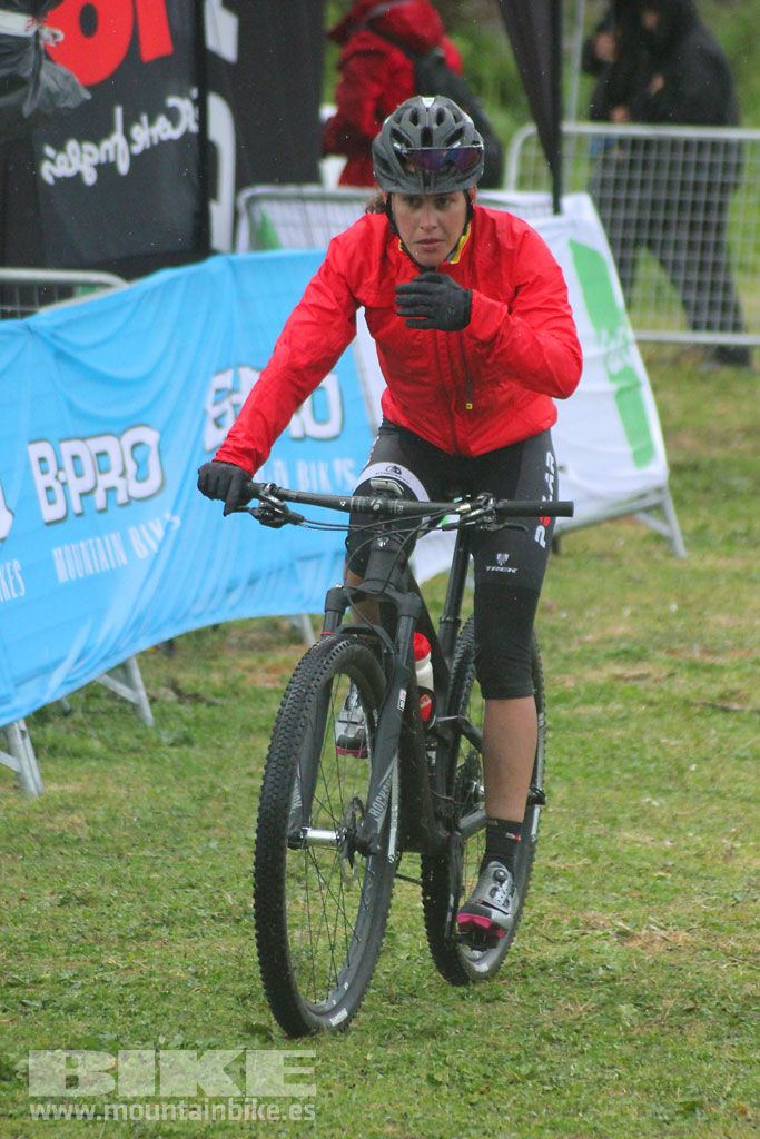 B-Pro MTB de la Mujer 2016, llegada