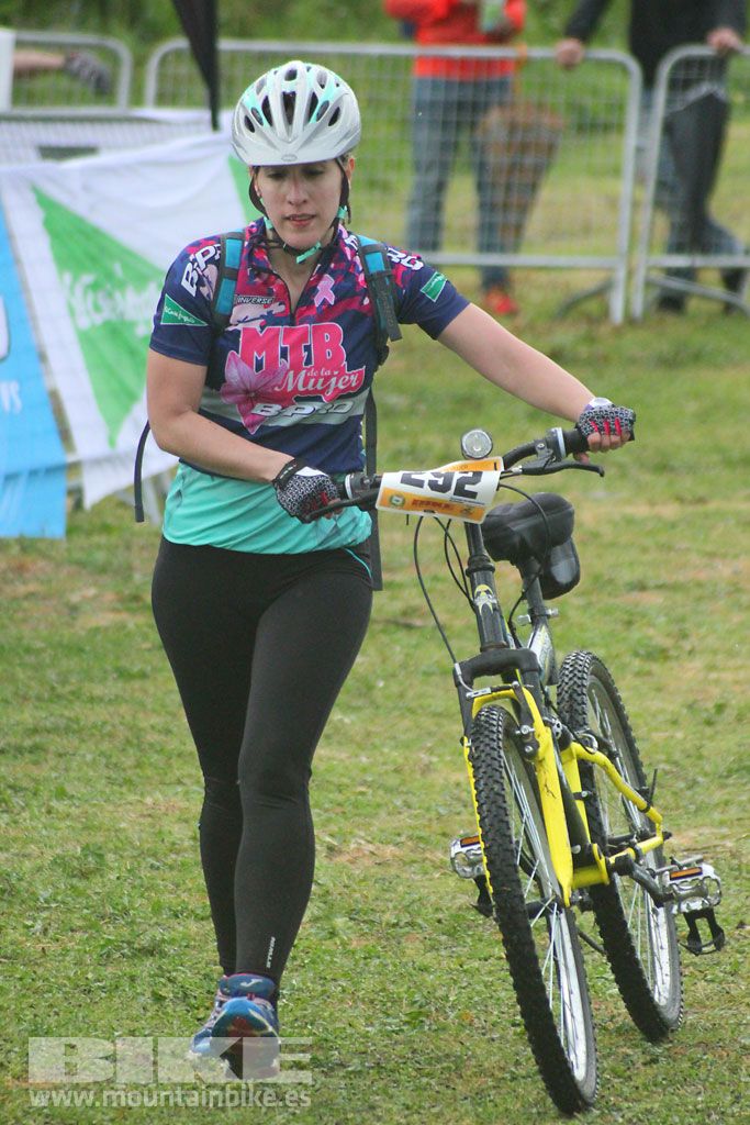 B-Pro MTB de la Mujer 2016, llegada