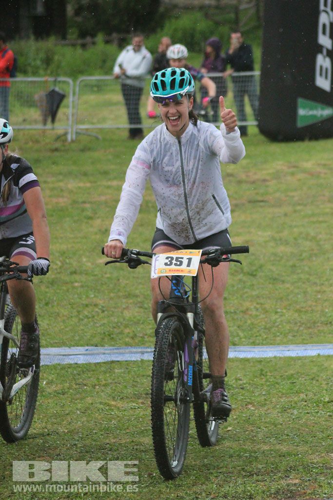 B-Pro MTB de la Mujer 2016, llegada