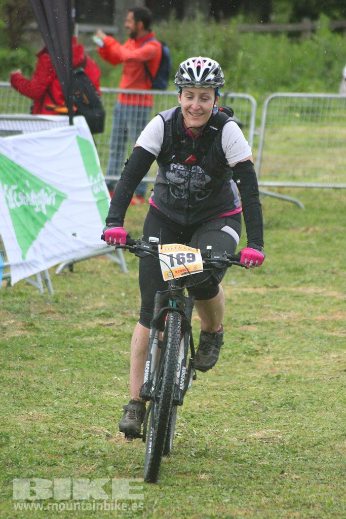 B-Pro MTB de la Mujer 2016, llegada