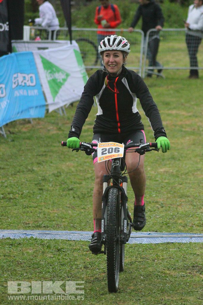 B-Pro MTB de la Mujer 2016, llegada