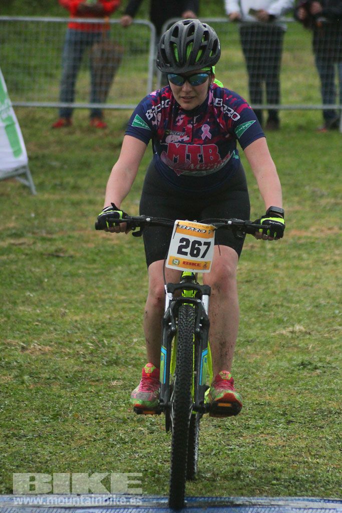B-Pro MTB de la Mujer 2016, llegada