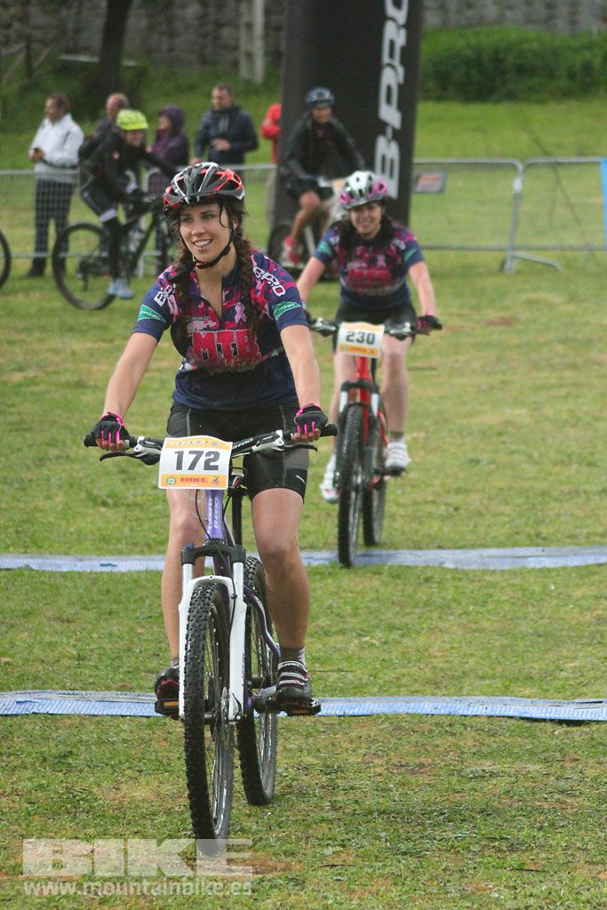B-Pro MTB de la Mujer 2016, llegada