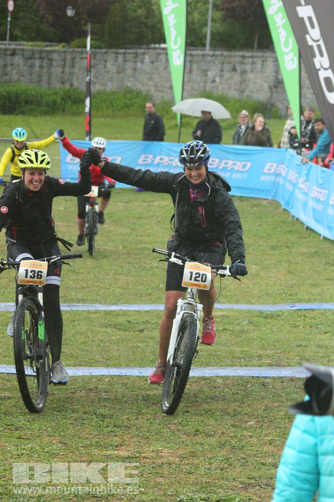 B-Pro MTB de la Mujer 2016, llegada