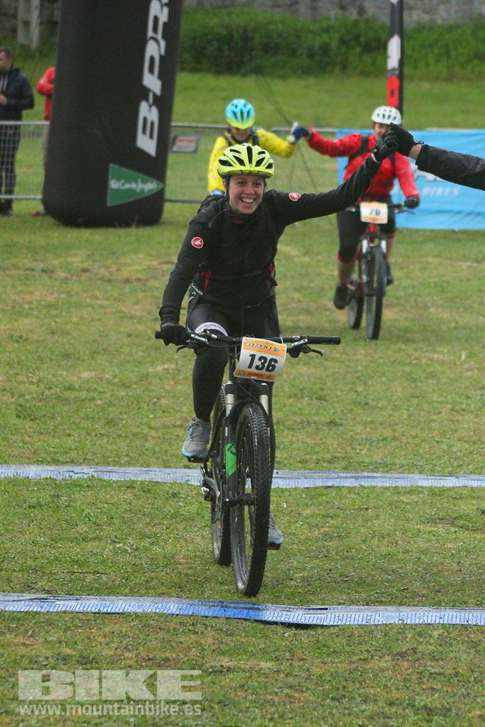 B-Pro MTB de la Mujer 2016, llegada