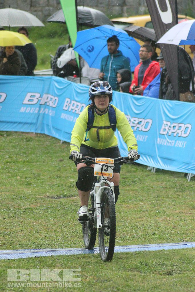 B-Pro MTB de la Mujer 2016, llegada