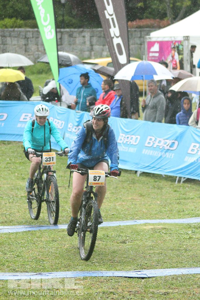 B-Pro MTB de la Mujer 2016, llegada
