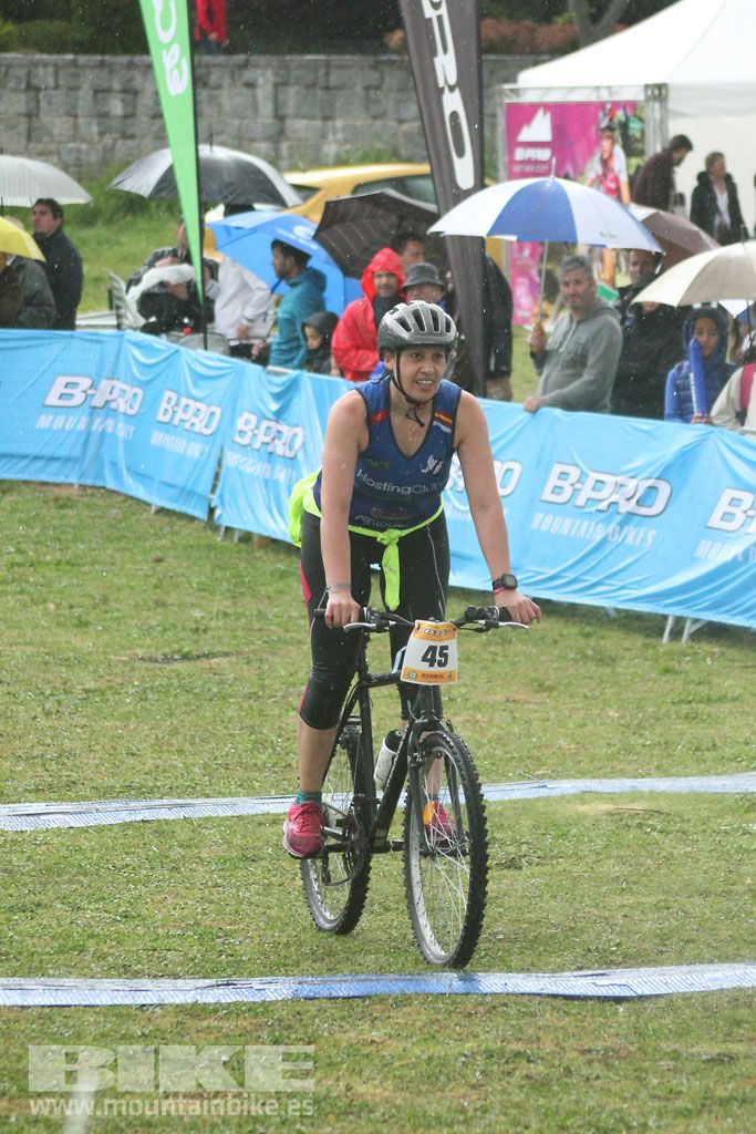 B-Pro MTB de la Mujer 2016, llegada