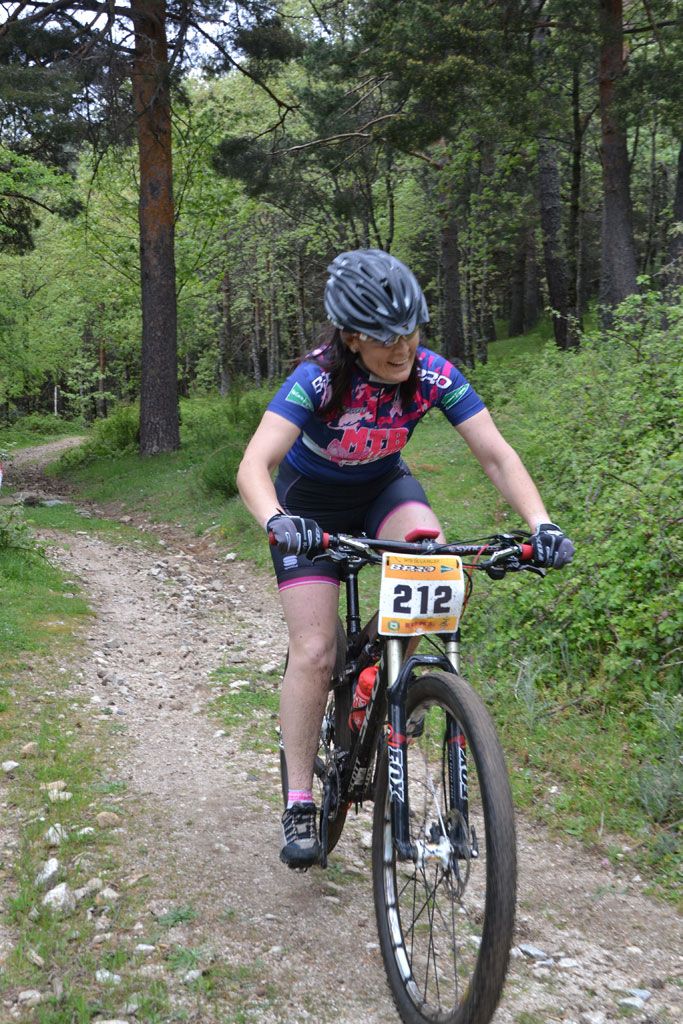 B-Pro MTB de la Mujer 2016 galería 1