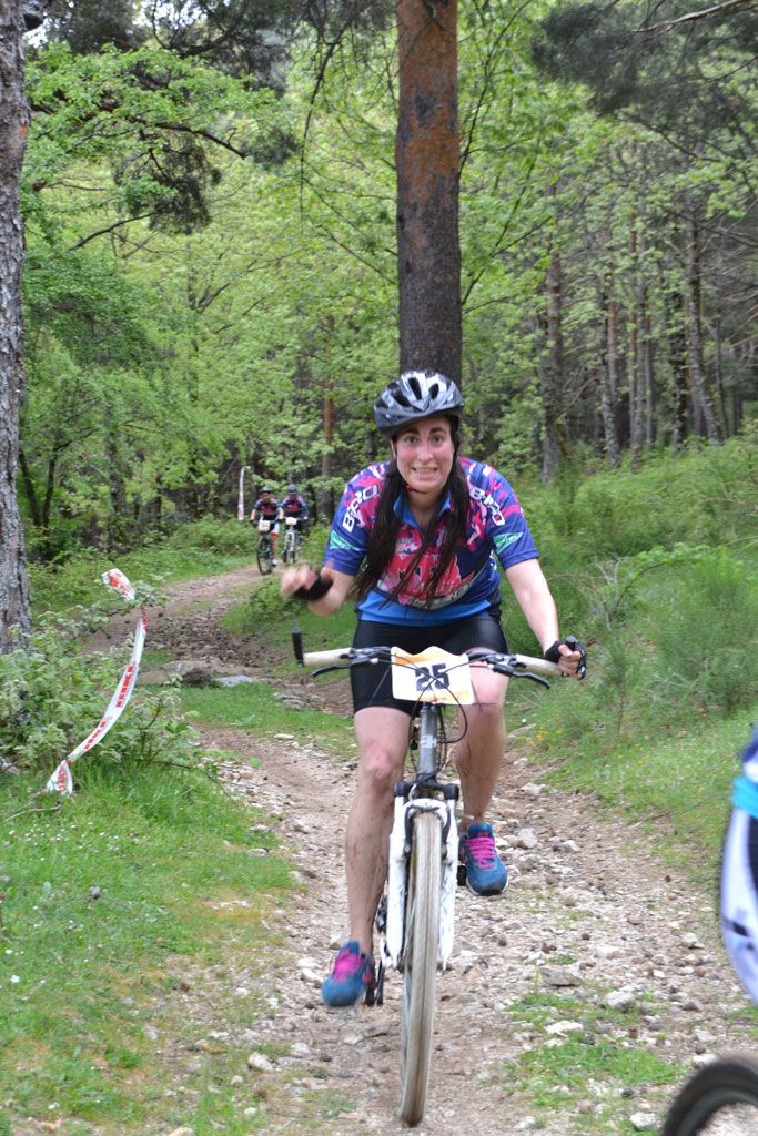 B-Pro MTB de la Mujer 2016 galería 1