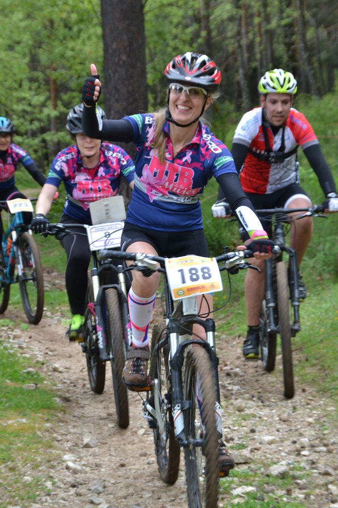 B-Pro MTB de la Mujer 2016 galería 1