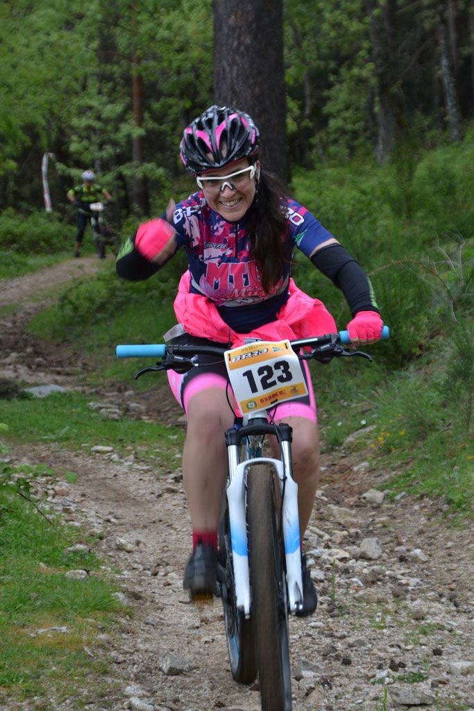 B-Pro MTB de la Mujer 2016 galería 1