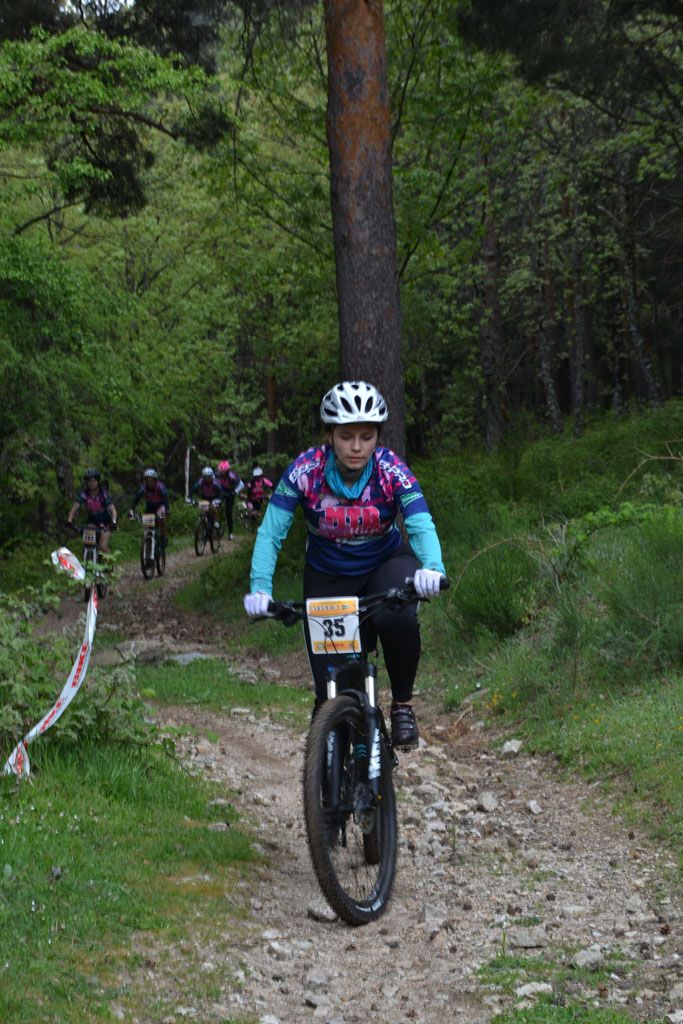 B-Pro MTB de la Mujer 2016 galería 1