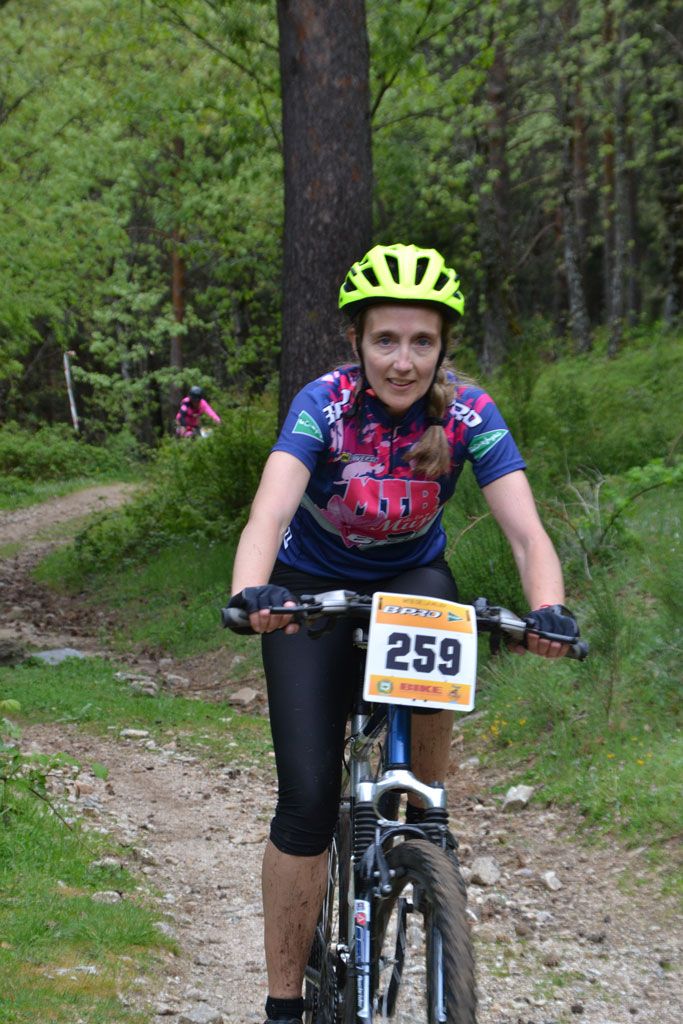 B-Pro MTB de la Mujer 2016 galería 1