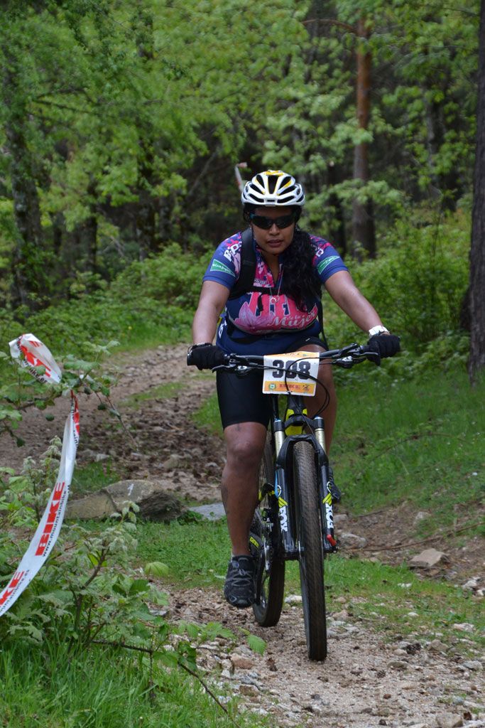 B-Pro MTB de la Mujer 2016 galería 1