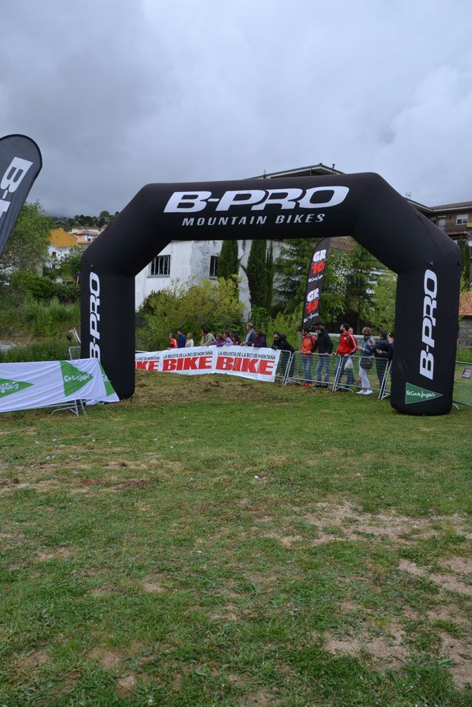 B-Pro MTB de la Mujer 2016 galería 1