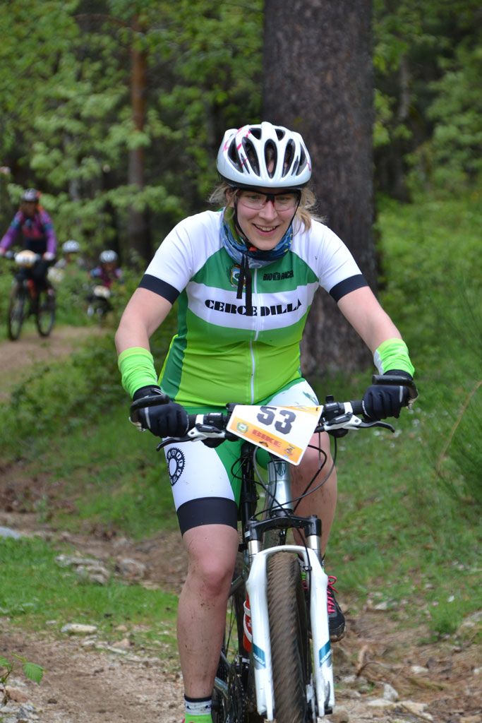 B-Pro MTB de la Mujer 2016 galería 1