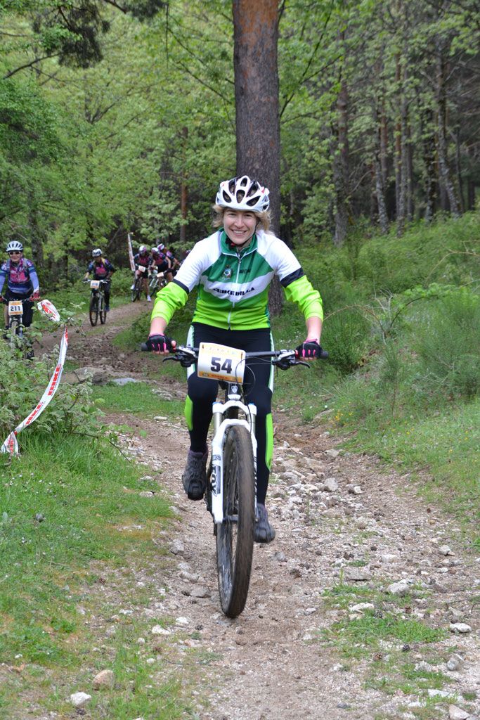 B-Pro MTB de la Mujer 2016 galería 1