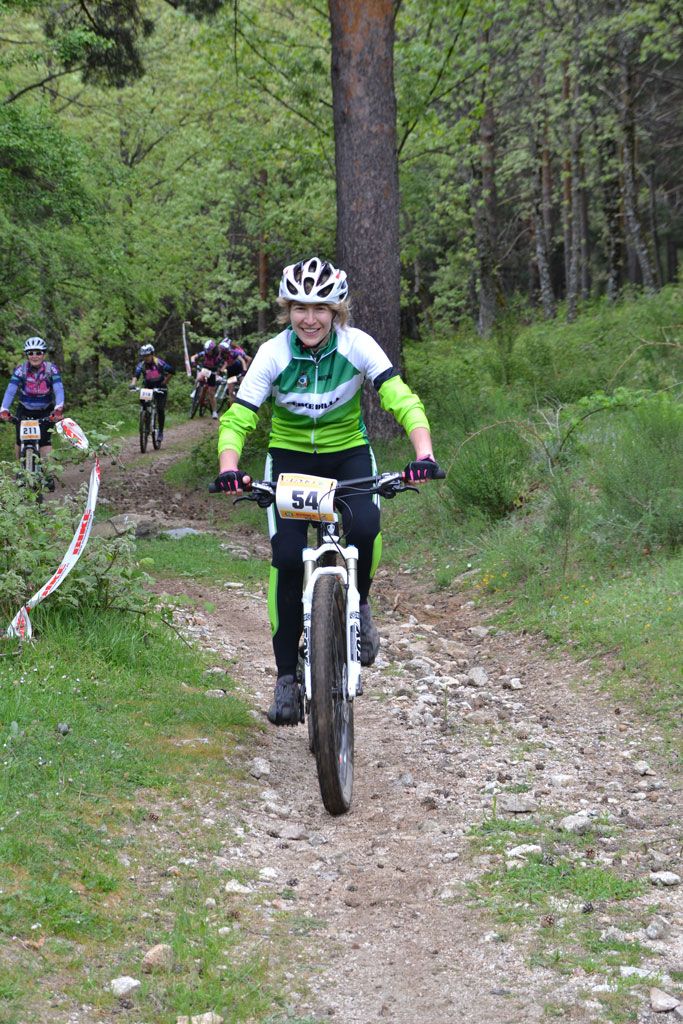B-Pro MTB de la Mujer 2016 galería 1