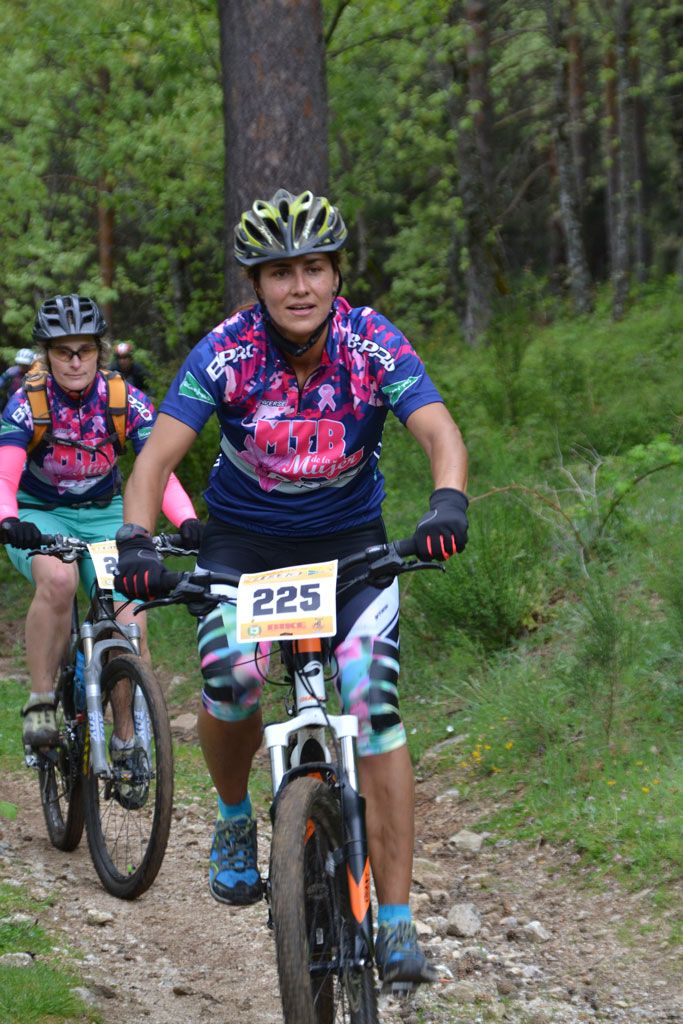 B-Pro MTB de la Mujer 2016 galería 1
