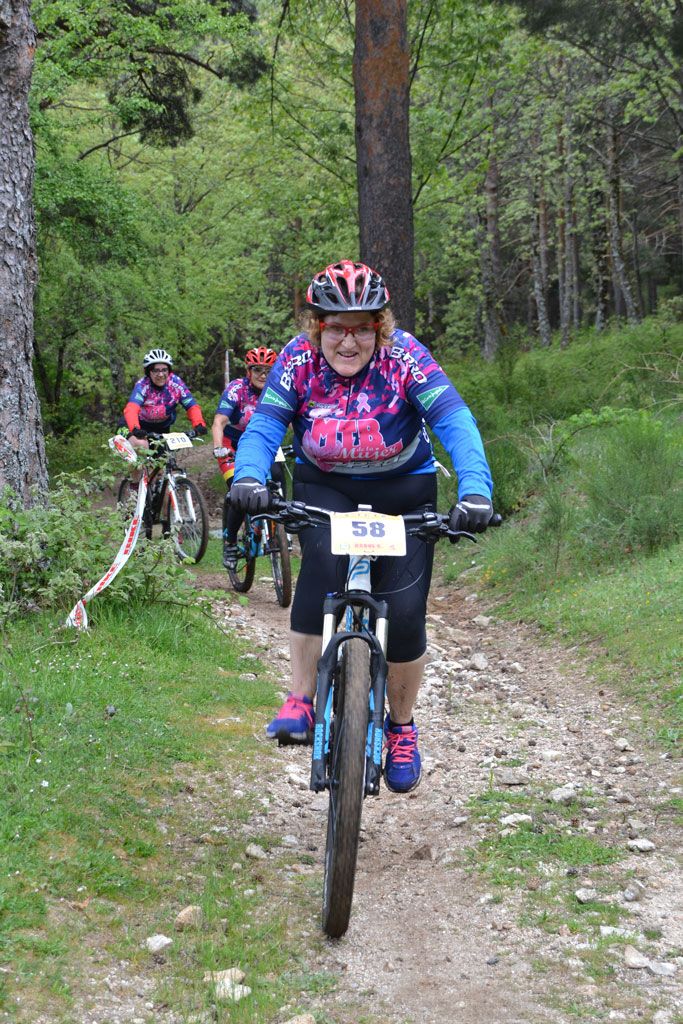 B-Pro MTB de la Mujer 2016 galería 1
