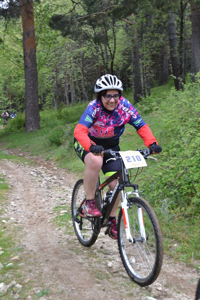 B-Pro MTB de la Mujer 2016 galería 1