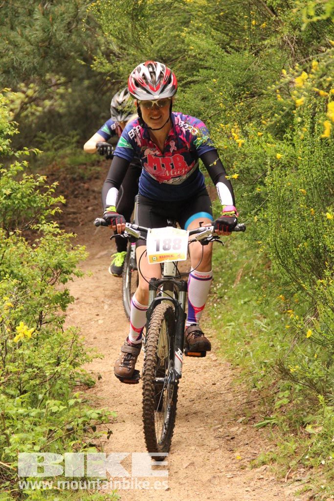 B-Pro MTB de la Mujer 2016 galería 2