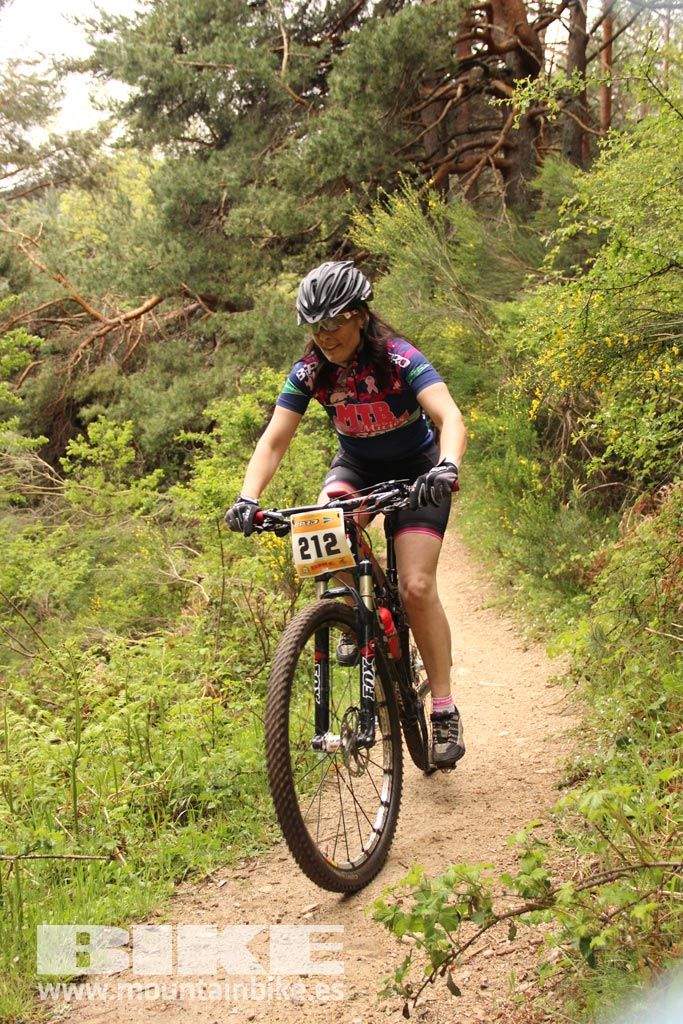 B-Pro MTB de la Mujer 2016 galería 2
