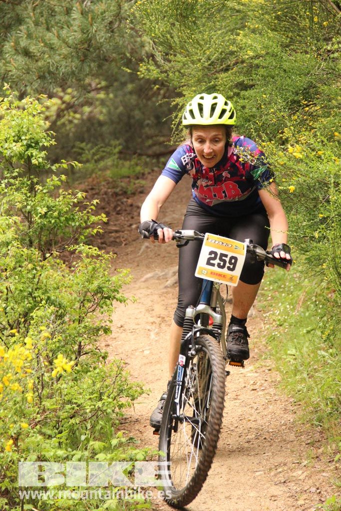 B-Pro MTB de la Mujer 2016 galería 2