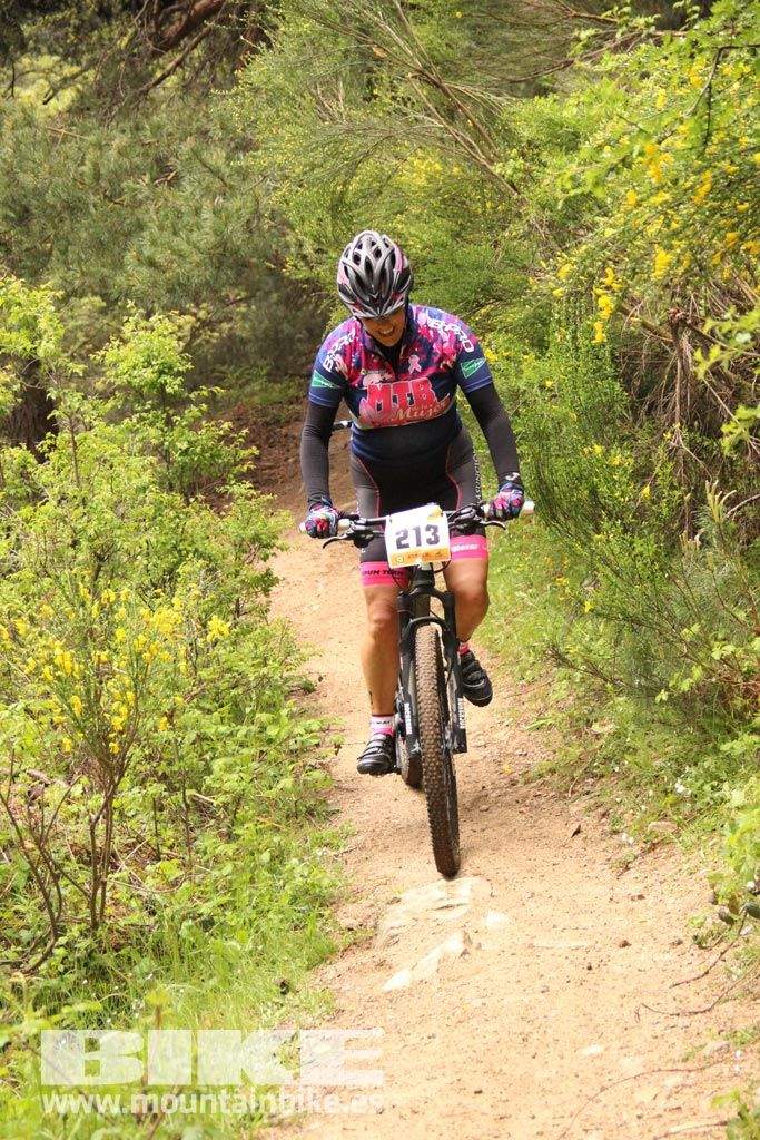 B-Pro MTB de la Mujer 2016 galería 2