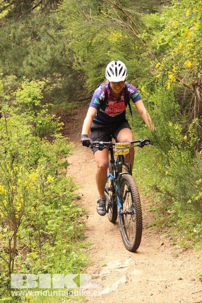 B-Pro MTB de la Mujer 2016 galería 2