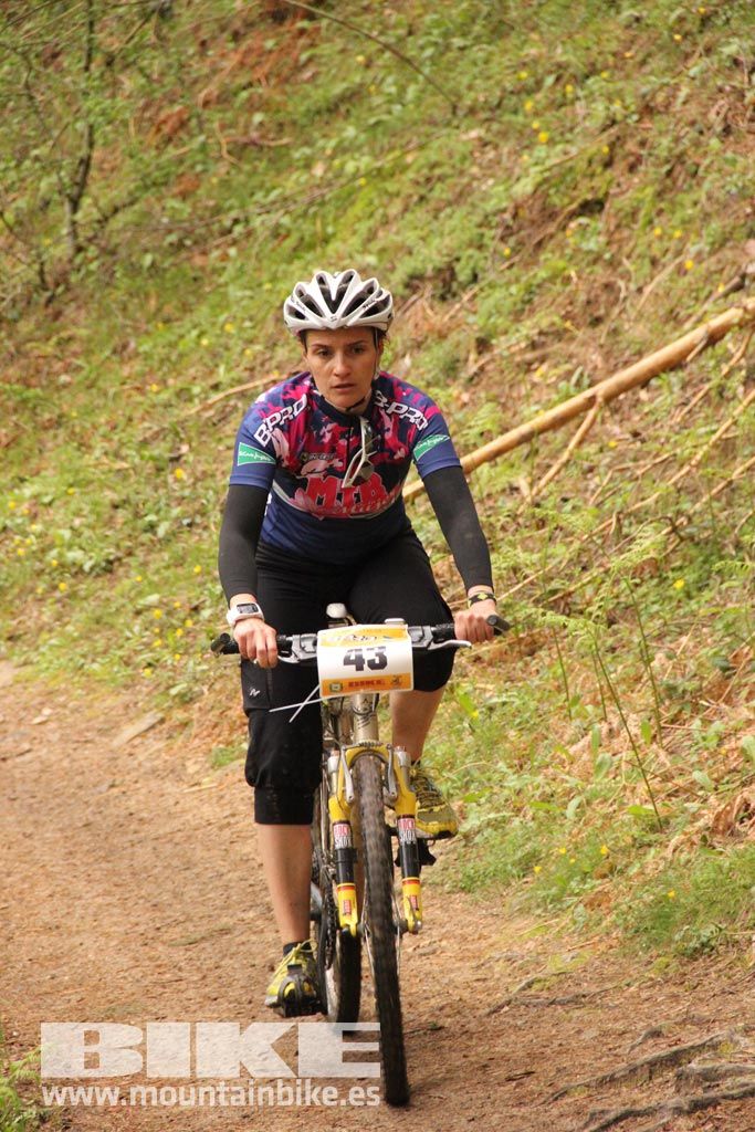 B-Pro MTB de la Mujer 2016 galería 3