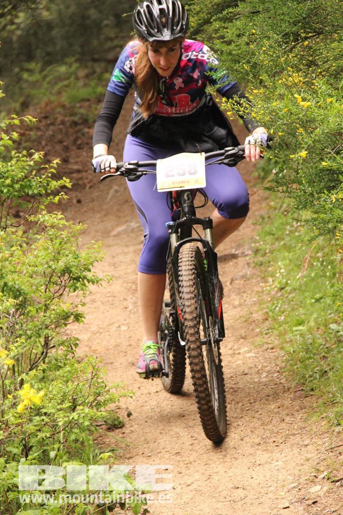 B-Pro MTB de la Mujer 2016 galería 3
