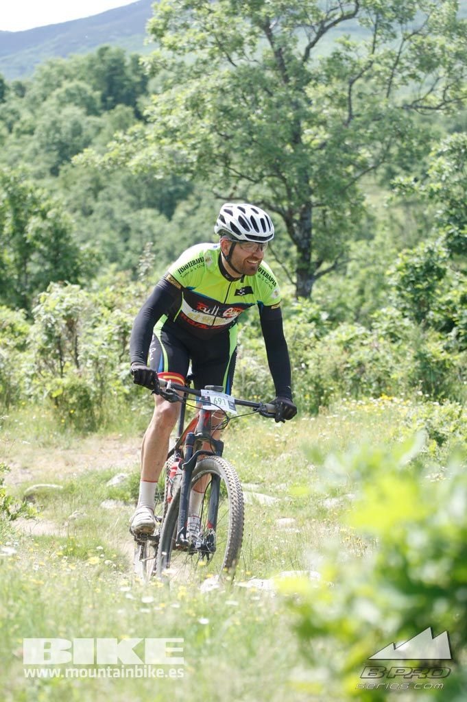 Riaza B-PRO Bike Maratón 2016 recorridos largos Galería 1