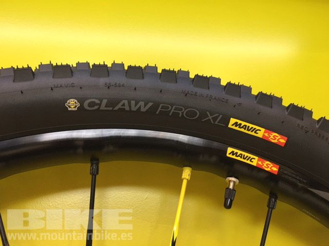 Mavic 2949 neumatico Claw Pro XL en 2,50” como delantero para las nuevas Deemax Pro WTS.