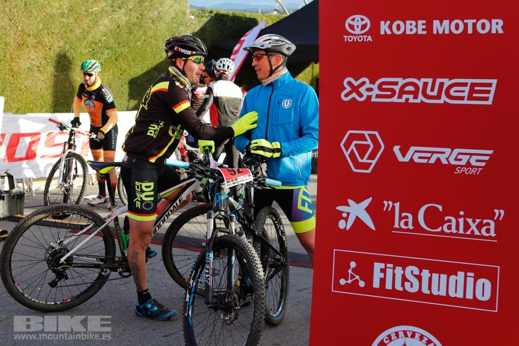 Maraton Sierra Oeste 2017. Salida