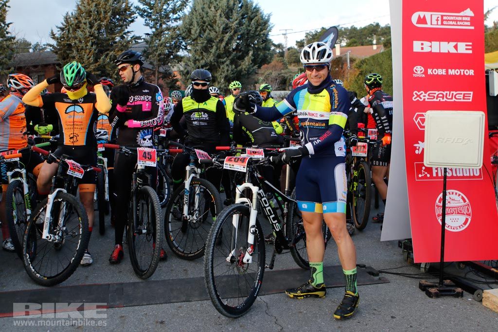 Maraton Sierra Oeste 2017. Salida