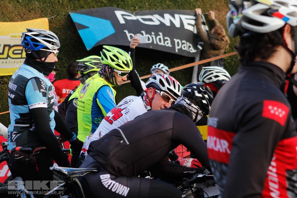 Maraton Sierra Oeste 2017. Salida