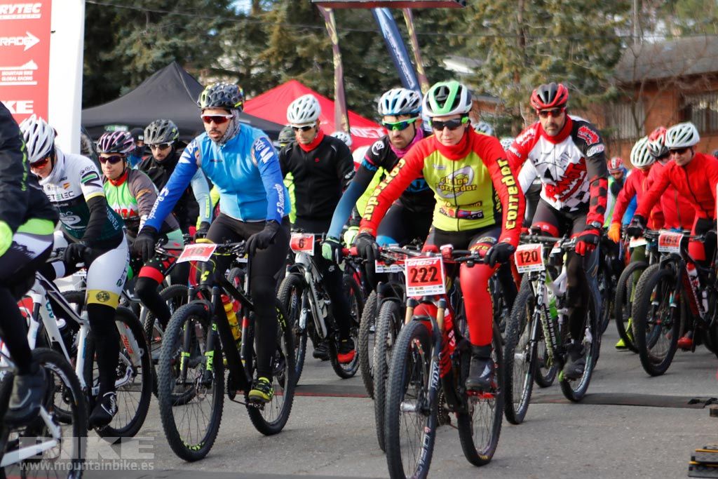 Maraton Sierra Oeste 2017. Salida