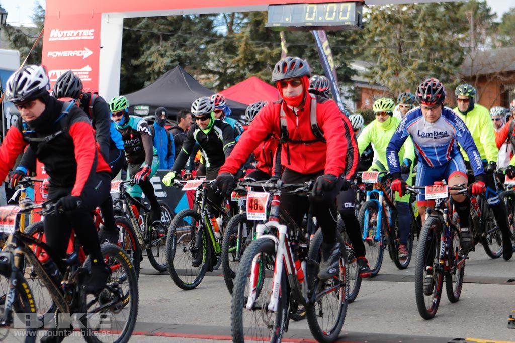 Maraton Sierra Oeste 2017. Salida