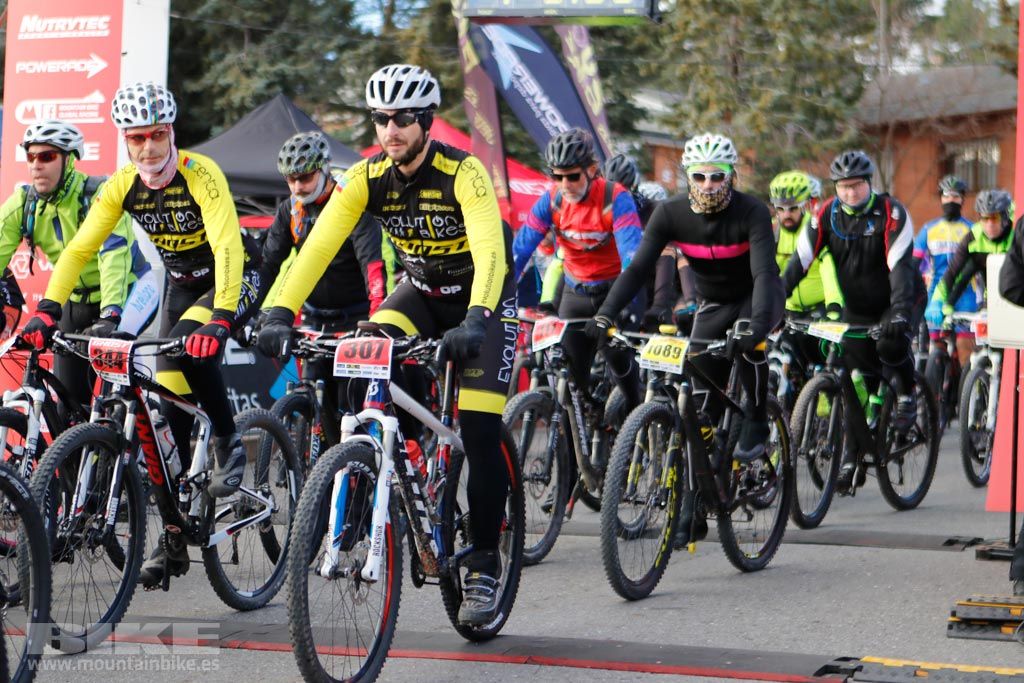 Maraton Sierra Oeste 2017. Salida