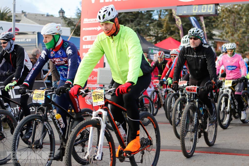Maraton Sierra Oeste 2017. Salida