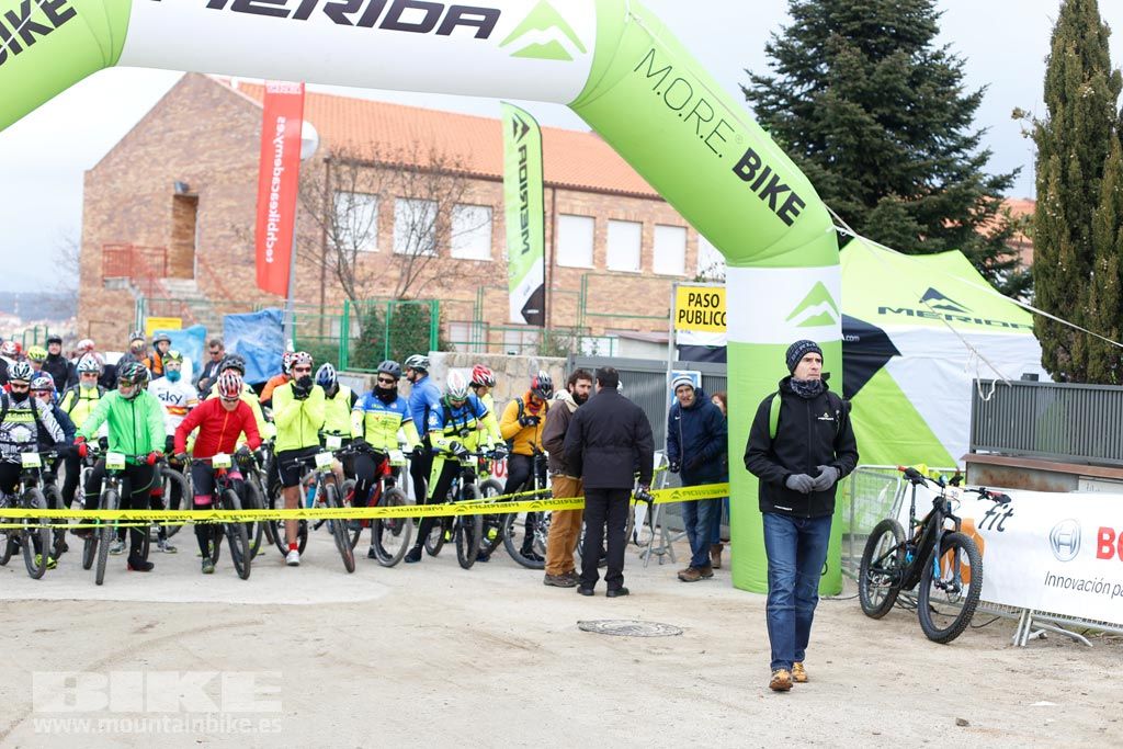 MTB 4 Estaciones Valdemorillo 2017 Salida