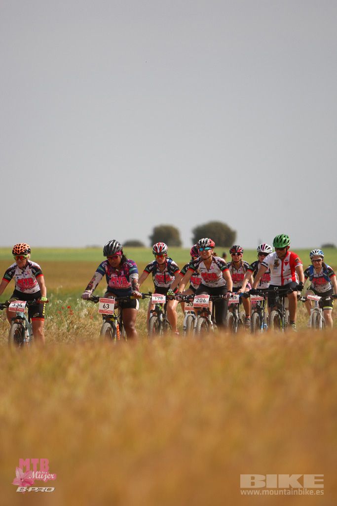 B-Pro MTB Mujer 2017 Galeria 1
