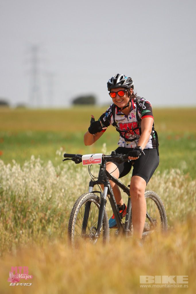 B-Pro MTB Mujer 2017 Galeria 1