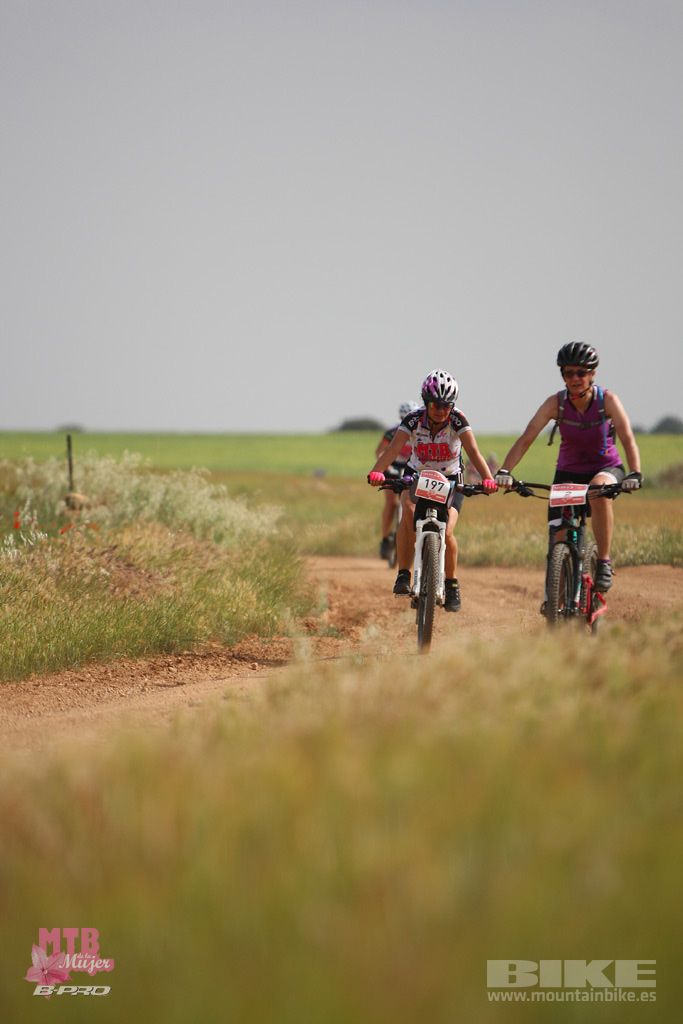 B-Pro MTB Mujer 2017 Galeria 1