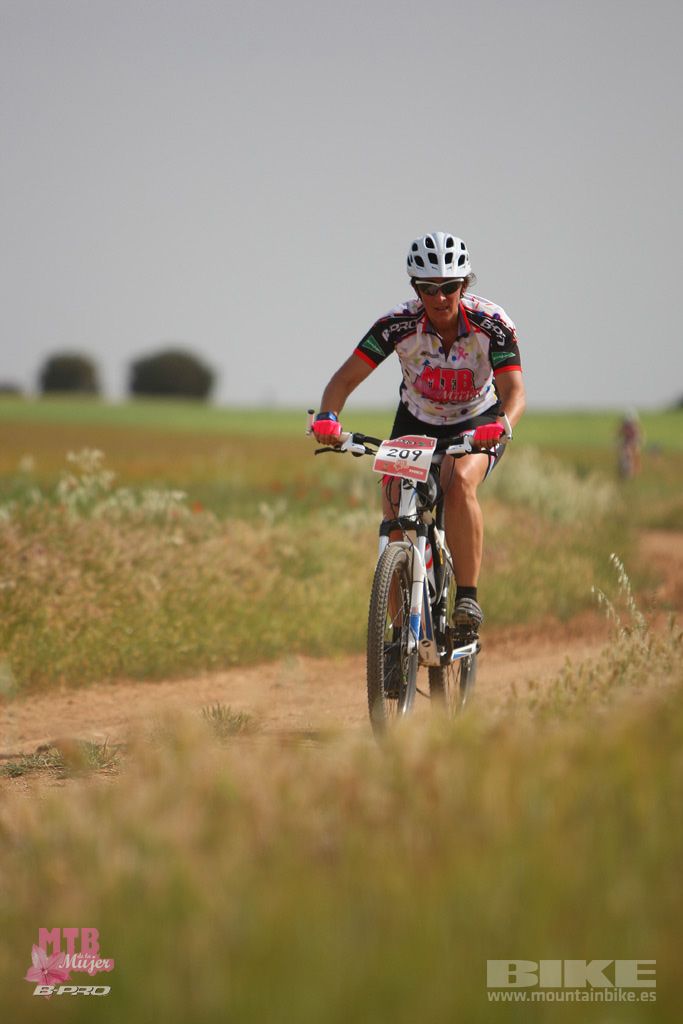 B-Pro MTB Mujer 2017 Galeria 1